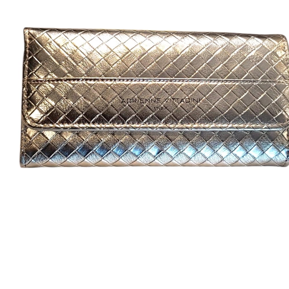 ADRIENNE VITTADINI GOLD WEAVED WALET NEW